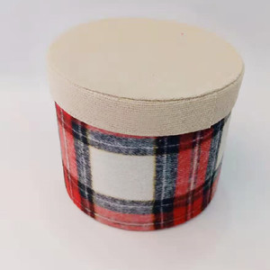 Papier d'emballage de Noël et boîtes en carton, tube en carton imprimé, prix bas, prix compétitif, boîte ronde en carton - Product Image 3