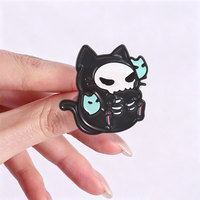Épinglette en émail chat squelette Gothique, badge décoratif en métal pour sac à dos, veste, sac, accessoire de mode fantaisie, ornement de dessin animé effrayant