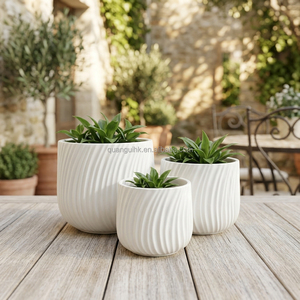 Jardinières en fibre de verre de style moderne Direct Factor, prix abordable, pots de fleurs décoratifs - Product Image 2