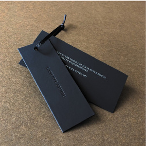 Etiqueta colgante de tarjeta negra personalizada, etiqueta de ropa con estampado láser, etiqueta colgante de ropa con logotipo de marca en relieve - Product Image 3