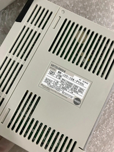 100% mới ban đầu thương lượng giá MITSUBISHI MR J2S loạt 0.1kw servo Drive MR-J2S-10A-EB MR-J2S-10A-PY091 MR-J2S-10CP-S084 - Product Image 5