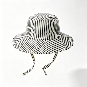 Sombrero de Sol Unisex con Rayas Blancas y Negras, Ala Ancha, Protección UV UPF50+, Resistente al Viento, con Correa Ajustable, Plegable, para Viajes, Playa y Actividades al Aire Libre - Product Image 4