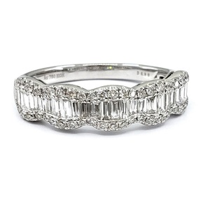 Fabricant chinois de bijoux fins, bague de mariage fiable et de qualité supérieure en or blanc 18 carats avec diamant véritable baguette pour femme - Product Image 1