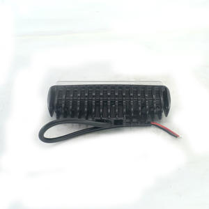 Feu de sécurité rouge pour chariot élévateur, 80 LED, clignotant, 24V, IP65, durable, pour chariots élévateurs Jungheinrich - Product Image 1