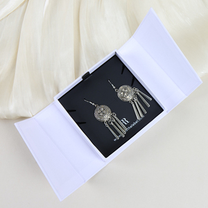 Boîte à bijoux de luxe personnalisée avec logo, double porte, style vintage fait main, en velours, satin, MDF et PC, pour emballage de colliers - Product Image 1