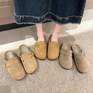 The New Spring and Autumn <b>Slippers</b> Are Fashionable Simple and Versatile and Women Wear a Pair of Comfortable Slip-Ons - Product Image 1