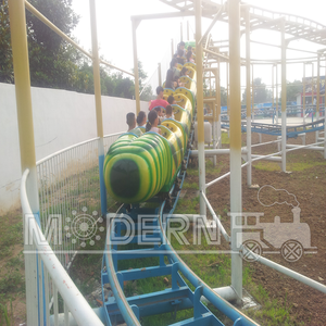 Nouvel équipement de parc d'attractions : Montagnes russes géantes sur le thème des vers fruités, manèges de parc d'attractions, montagnes russes à vendre - Product Image 2