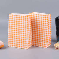 Sac de courses en papier kraft écologique et recyclable avec poignées découpées pour l'emballage alimentaire et commercial, sac cadeau durable
