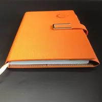 Agenda quotidien de luxe personnalisé en cuir PU rigide A4/A5/A6/B5/B6 rechargeable avec boucle pour stylo et reliure cousue – Idéal comme cadeau
