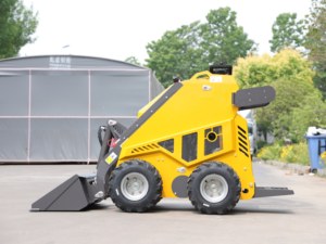Pengiriman gratis Euro 5 EPA Kubota Diesel Skid Steer Jalur Mini selip <span class=keywords><strong>Loader</strong></span> 400KG dengan mesin pemotong rumput Mulcher hutan - Product Image 2