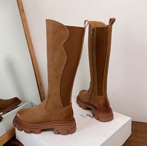 Bottines pour femmes tendance avec talon épais et fermeture éclair, dessus en cuir véritable pour l'hiver, les fêtes, le bureau et l'usage quotidien - Product Image 2