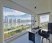 Ventanas Abatibles Exteriores con Certificación CE EN 14351-1 Estándar Europeo, con Doble Vidrio Templado para Apartamentos Residenciales