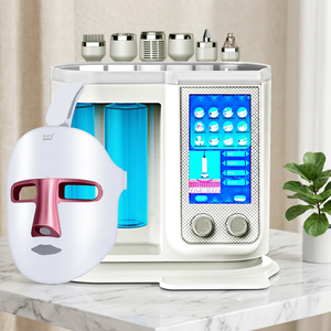 Appareil de rajeunissement de la peau 7 en 1 pour le nettoyage du visage, l'hydratation et les soins de beauté - Product Image 1