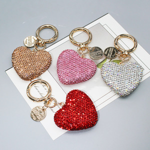 Hot bán đầy đủ kim cương tim Keychain Kim Loại Carabiner Mặt dây chuyền đáng yêu Tim tag xe vòng chìa khóa - Product Image 3