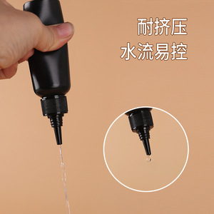 Bouteille noire à bec pointu de 100 ml en matériau HDPE, bouteille de distribution de liquide opaque pour usage en laboratoire - Product Image 5