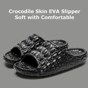 Haute qualité hommes EVA diapositives pantoufles Crocodile Texture anti-dérapant chaussures de bain légères pour la maison hôtel intérieur extérieur - Product Image 3