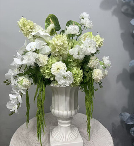 Composizione Floreale <span class=keywords><strong>Verde</strong></span> per Matrimoni 2027, Sfera di Fiori Artificiali in Seta <span class=keywords><strong>Verde</strong></span> e Ortensie Bianche per Decorazioni Nuziali - Product Image 1