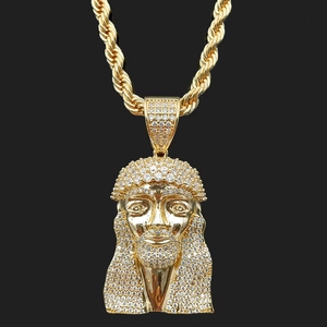 Pendentif Jésus classique pour homme, plaqué or, en cuivre, serti de zircone cubique, style hip-hop, personnalisé - Product Image 1