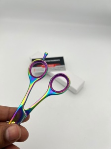 Ciseaux de coiffure professionnels J2 en acier inoxydable pour salon de coiffure, lame tranchante multicolore arc-en-ciel, ciseaux de coupe avec logo - Product Image 3