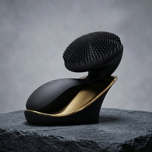 Herramienta de Dermoabrasión Sónica Cinética, Control de Sebo, Sistema de Luminosidad Radiante, Equipo Estético Inalámbrico, Exfoliante Facial de Silicona Impermeable - Product Image 1
