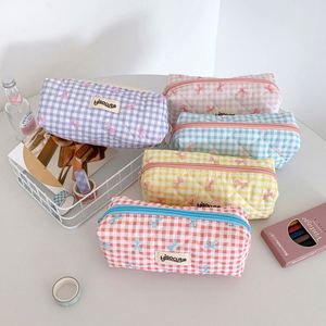 Pochette à stylos portable, pochette matelassée douce, organisateur à fermeture éclair, rangement pour maquillage, trousse à crayons mignonne - Product Image 1