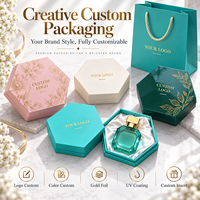 Boîte rigide hexagonale personnalisée en origami pour parfum, en carton recyclé, avec logo 3D en feuille d'or, emballage cosmétique et de parfum, conforme aux normes du marché européen