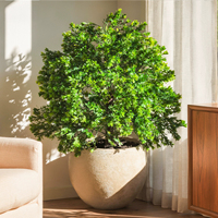 Boule de topiaire artificielle en cèdre, eucalyptus et buis avec piquet de sol, arbuste artificiel vert luxuriant pour extérieur