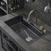 Évier cascade moderne fait main en acier inoxydable noir brossé, poste de travail multifonctionnel avec robinet cascade, à encastrer sous plan