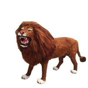 โมเดลสัตว์จำลองสมจริง รูปสิงโตป่า ราชาสิงโต ราชินีสิงโต และลูกสิงโต ของเล่นตกแต่ง - Product Image 1