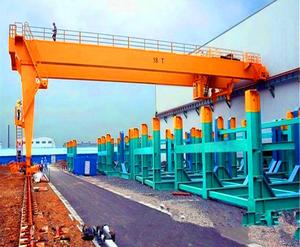 Vente flash : Grue semi-portique de 20 tonnes avec moteur principal et composants d'engrenage pour la catégorie de produits des grues portiques d'usine - Product Image 2