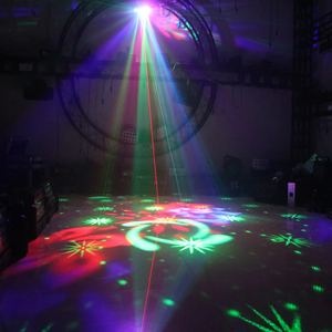 RGBW LED Par Light Bar DMX Luces de escenario para decoraciones de fiestas y bodas con efecto de haz láser - Product Image 1