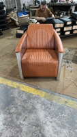Mobilier industriel personnalisé Aviation Fauteuil Aluminium Vintage Marron Cuir Canapé Chaise Avion Tomcat Chaise pour bar Hôtel