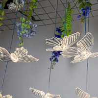 Lustre papillon en acrylique LED lumineux, lumières de mariage blanc chaud, décoration de plafond, lampe suspendue pour salle de banquet, événement