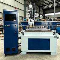 Routeur CNC industriel 1325 à 3 axes haute précision avec magazine d'outils ATC 12/16, pour gravure de portes d'armoires, MDF et contreplaqué