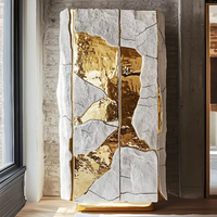 Armoire de bar moderne de luxe avec base en cuivre laiton doré, design élégant, rangement pour la maison, le salon, la villa, le bureau