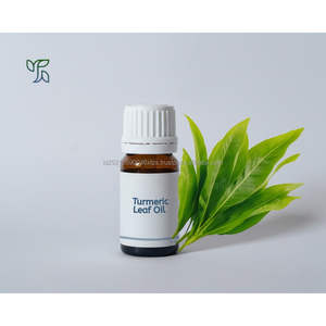 น้ำมันหอมระเหยจากใบขมิ้นออร์แกนิค 5 มล. คุณภาพพรีเมียม ผู้จัดจำหน่ายส่ง ระดับบำบัด ช่วยให้ความชุ่มชื้น ผิวกระจ่างใส รับผลิตแบบ OEM ODM - Product Image 1