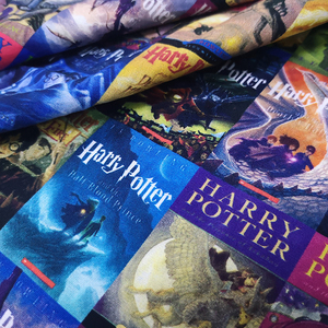 110gsm <span class=keywords><strong>de</strong></span> <span class=keywords><strong>Harry</strong></span> <span class=keywords><strong>Potter</strong></span> diseño <span class=keywords><strong>de</strong></span> impresión <span class=keywords><strong>de</strong></span> algodón estampado Digital <span class=keywords><strong>de</strong></span> impresión personalizado tela <span class=keywords><strong>de</strong></span> popelina - Product Image 1