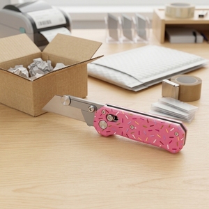 มีดพับเปลี่ยนใบมีดเร็ว Pink Quick-Change 2026-Pink สำหรับตัดกระดาษ วอลเปเปอร์ และหนัง - Product Image 5