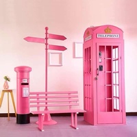 Ensemble de cabines téléphoniques londoniennes en métal vintage personnalisées pour la Saint-Valentin et les décorations d'Halloween