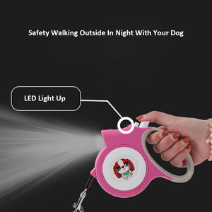 Nouveau Style Rétractable À La Main <span class=keywords><strong>Briquet</strong></span> <span class=keywords><strong>Chien</strong></span> LED Laisse En Gros 5M <span class=keywords><strong>Chien</strong></span> Laisse Avec Lumière - Product Image 2