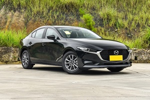 <span class=keywords><strong>Mazda</strong></span> <span class=keywords><strong>3</strong></span> 2.0L Automático <span class=keywords><strong>2022</strong></span> Usado, Kilometraje de Auto Usado, Sedán Familiar Blanco, Volante a la Izquierda, Asientos de Cuero, Cámara Trasera - Product Image 4