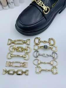 Fibbie per Scarpe Personalizzate all'Ingrosso - Stili Multipli per Progetti di Calzature Personalizzate, Design Semplice ed Elegante - Product Image 2