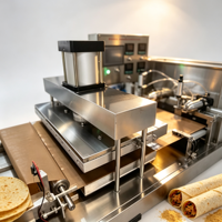 Machine de fabrication de tortillas arabes entièrement automatique avec four de cuisson et système de refroidissement pour crêpes, chapatis, rotis et tortillas