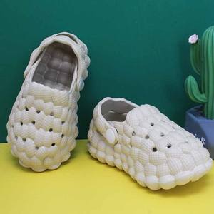 Bubble Slides Bakiak untuk Anak Bola Gelembung Sepatu Bakiak Lychee Sandal Spa Kaki Pijat Sandal Gelembung <span class=keywords><strong>EVA</strong></span> Sepatu Bakiak - Product Image 6