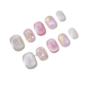Nouvelles <span class=keywords><strong>Faux</strong></span> <span class=keywords><strong>Ongles</strong></span> Press-On Œil de Chat Faits Main Printemps-Été Style Pure Desire Fleurs Peintes à la Main Amovibles Vente en Gros - Product Image 4