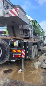 Grúa Torre Automotriz Modelo 2023 80v6 con Motor, Caja de Cambios y Bomba, Capacidad de 80 Toneladas, 50000 Horas de Uso, 8000 Kilómetros Recorridos, Certificada - Product Image 5