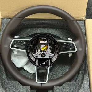 Volante Deportivo de Cuero Negro YLC de 3 Radios Estándar para Modelos Porsche Panamera Cayenne Macan 718 911 918 997 991 970 971 - Product Image 2