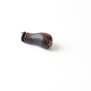 Pommeau de levier de vitesse en cuir rouge et bois de pêche, poignée ergonomique pour usage automobile - Product Image 4