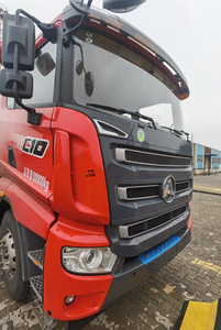 Camion pompe à béton 244 kW 327 CV Châssis 6x4 Vitesse de déplacement 85 km/h Moteur 8,7 L - Product Image 2