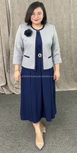ชุดสูทสีดำแบบคลาสสิกสำหรับผู้หญิงไซส์ใหญ่ ชุดเสื้อผ้าผู้หญิง ชุดออกงาน ชุดไปโบสถ์ - Product Image 4